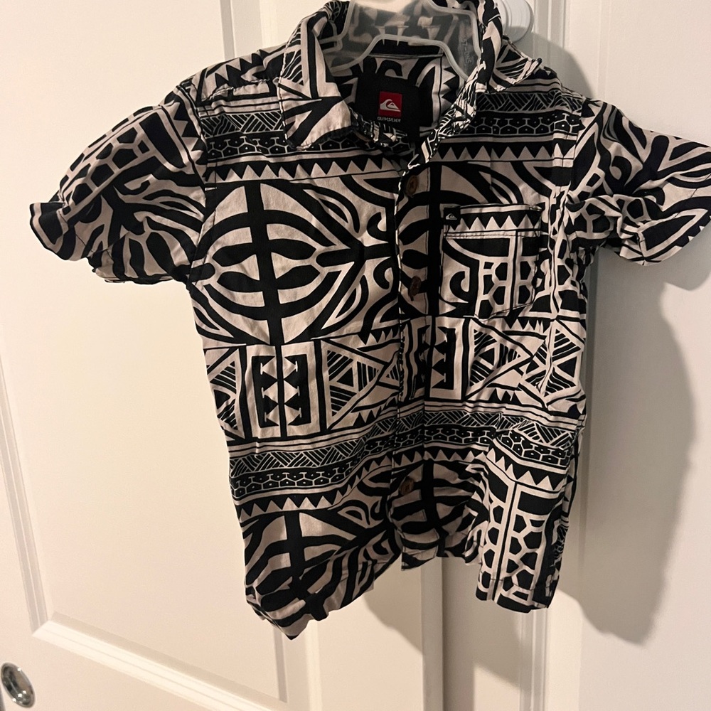 Quiksilver Monochrome Graphic Shirt